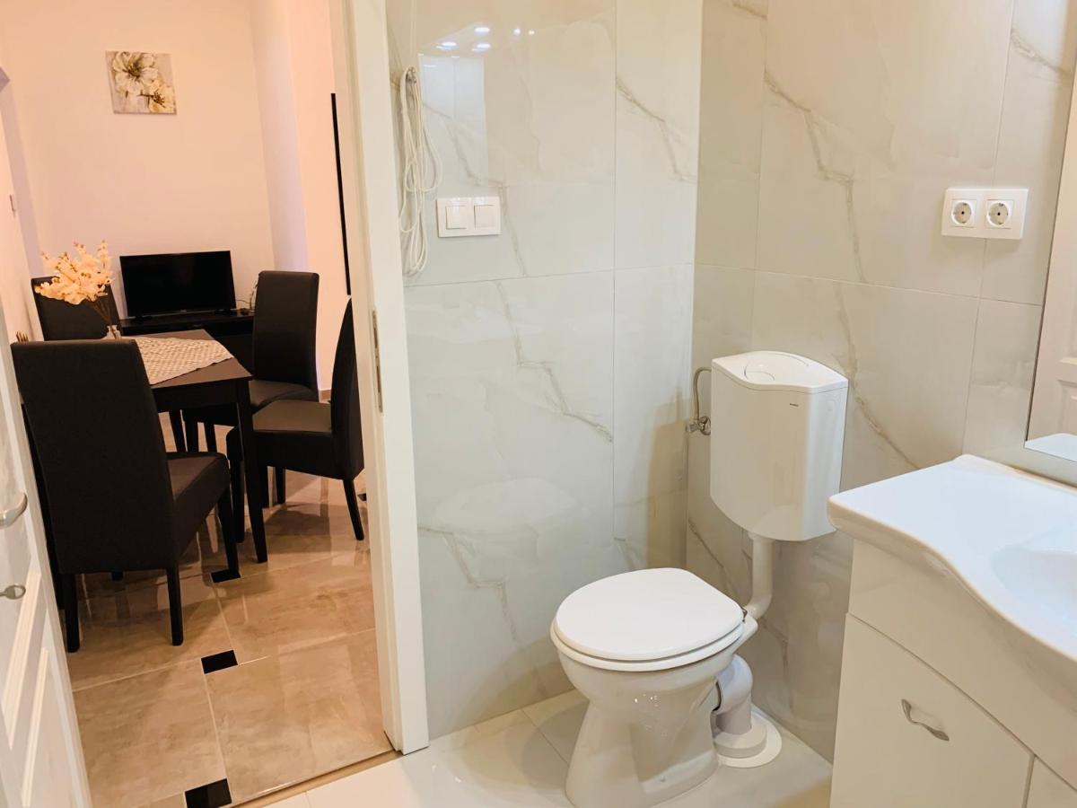 West Residence بودابست المظهر الخارجي الصورة